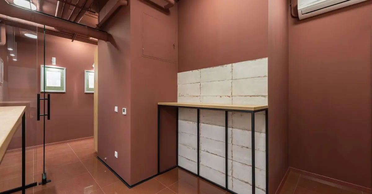 Peinture sur mesure pour vos bureaux : optimiser l'ambiance