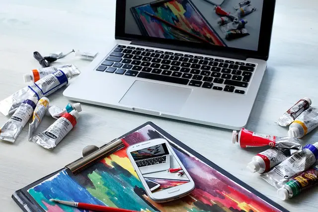 Peinture sur mesure : Comment créer des motifs uniques chez vous