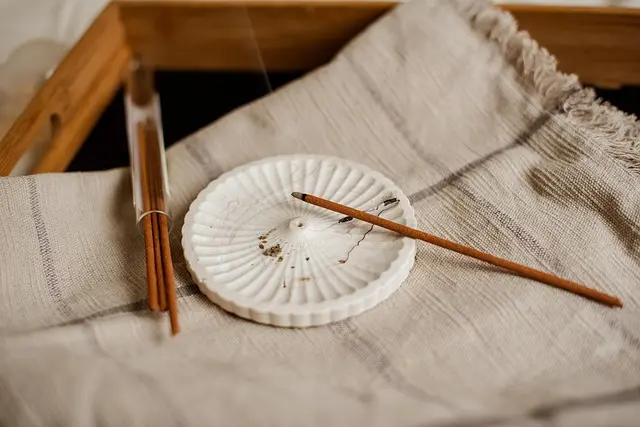 Comment créer une ambiance relaxante avec la peinture sur mesure