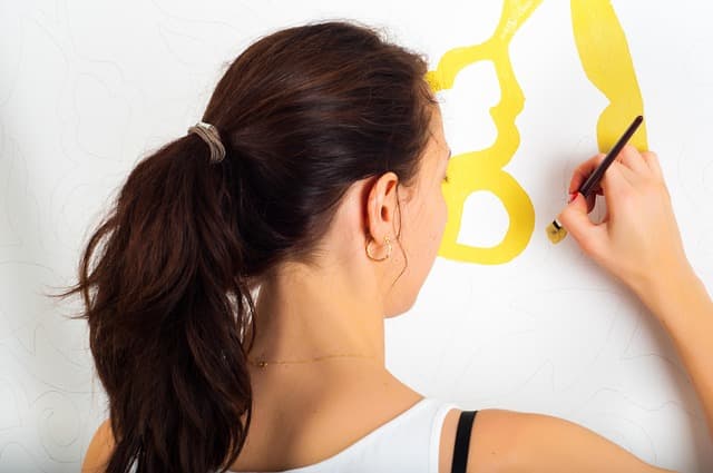Les erreurs fréquentes à éviter avec la peinture sur mesure